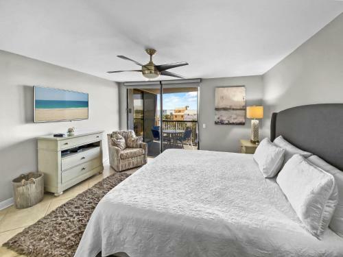 Mainsail Condominiums #332 By Destin Getaways