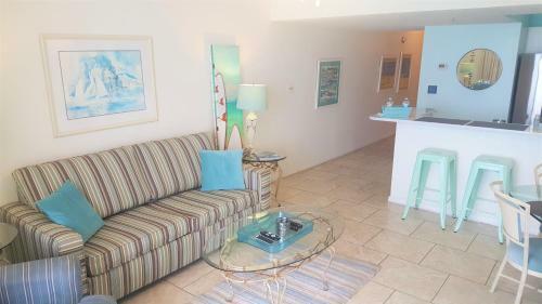 Apartamento Pelican Beach Resort Rentals
