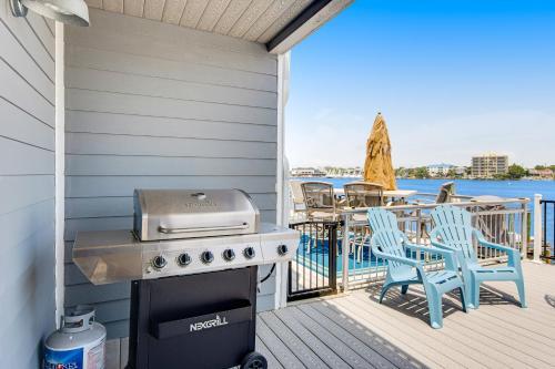 Harbor Hideaway