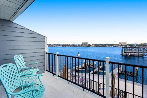 Harbor Hideaway