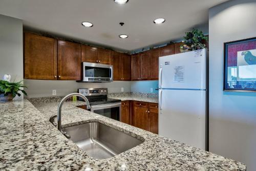 Apartamento Sterling Shores 303 - 189766