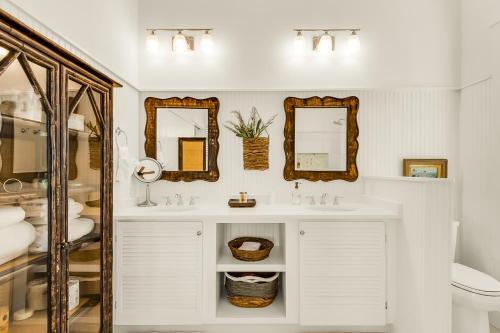 Palmetto Cottage
