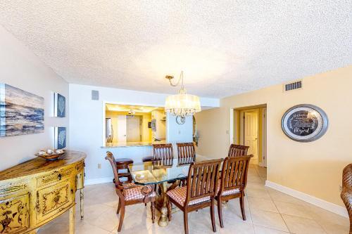 Shoreline Towers 3094