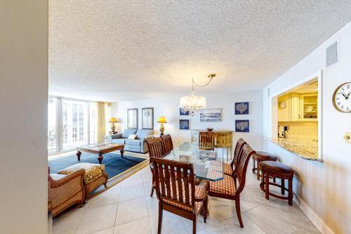 Shoreline Towers 3094