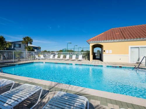 Ciboney Condominium 4004