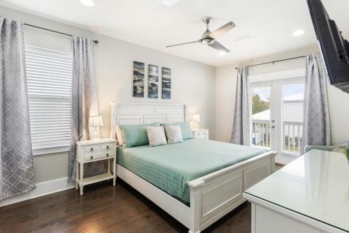New Luxury Home! New Private Pool! Gated Community!