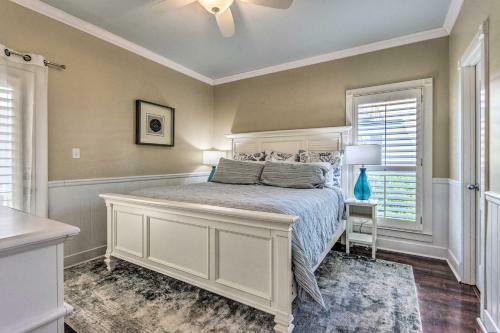 Grand Destin Getaway - Walk A Block To The Beach!