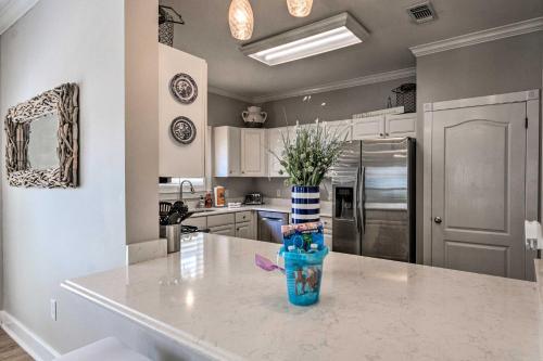 Grand Destin Getaway - Walk A Block To The Beach!