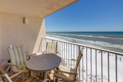 Beach House VI