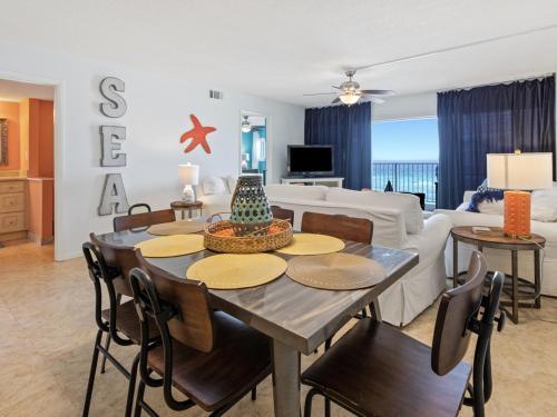 Beach House VI