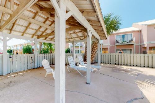 Gulf Walk 205