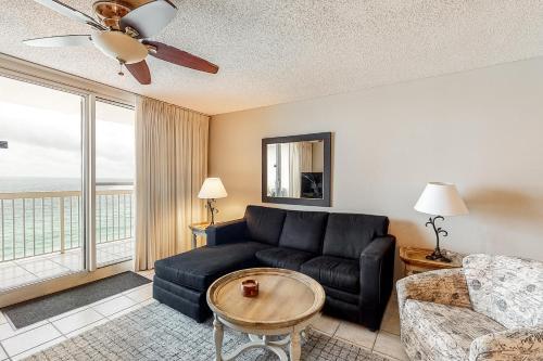 Pelican Beach Resort II