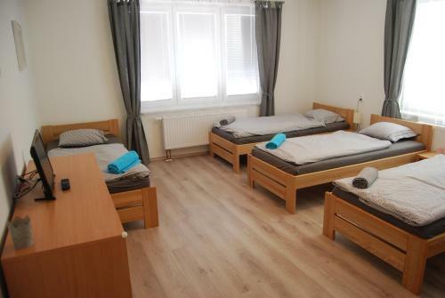 Hostal Penzion Na Rozcest�