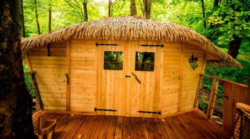 Lodge Treehouse Pod Jestedem