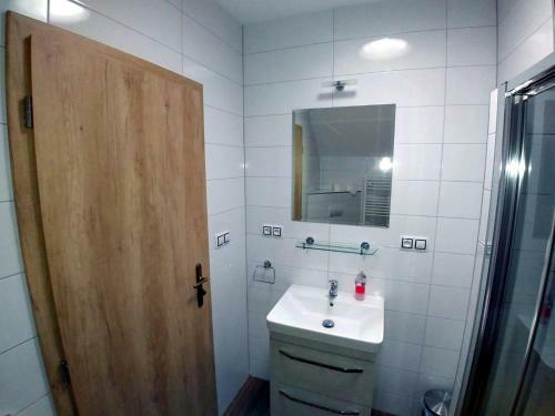 Hostal Penzion Na Zlat� Cest?