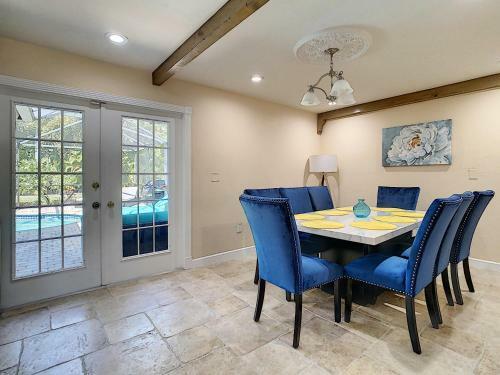 Villa Entire House* Luxurious Home,heated Pool*