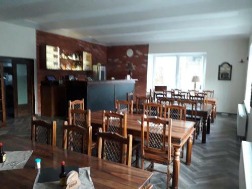 Hostal Hotel Koruna Penzion