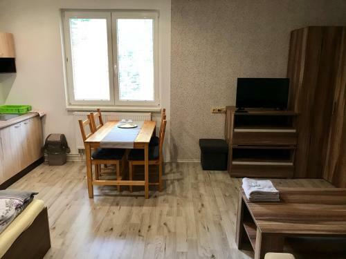 Hostal Restaurace Penzion Pod ?um�rn�kem