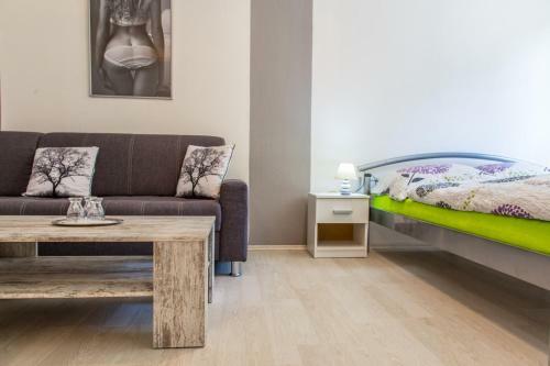 Hostal Restaurace Penzion Pod ?um�rn�kem