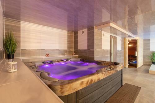 Hostal Restaurace Penzion Pod ?um�rn�kem