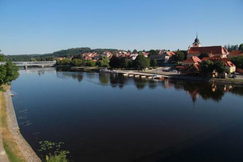 Apartm�n Bra?ov, T�n Nad Vltavou