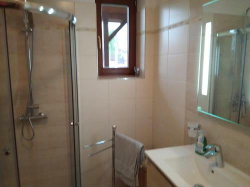 Pr�zdninov� D?m