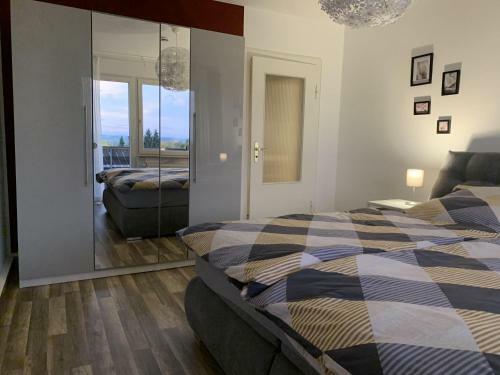 Apartamento Ferienwohnung Weitblick