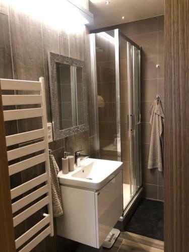 Luxusn� Apartm�n T?ebo?