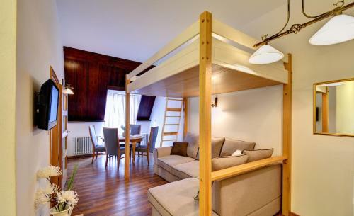 Apartm�ny T?ebo? B�l� Ber�nek