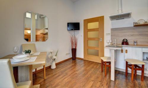 Apartm�ny T?ebo? B�l� Ber�nek