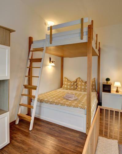 Apartm�ny T?ebo? B�l� Ber�nek