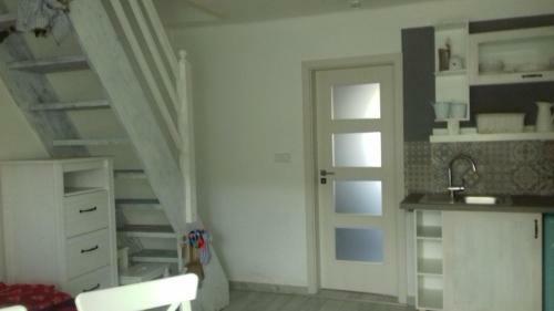 Apartm�ny Na Hl�n?