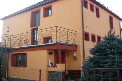 Villa Ubytov�n� ?ustovka