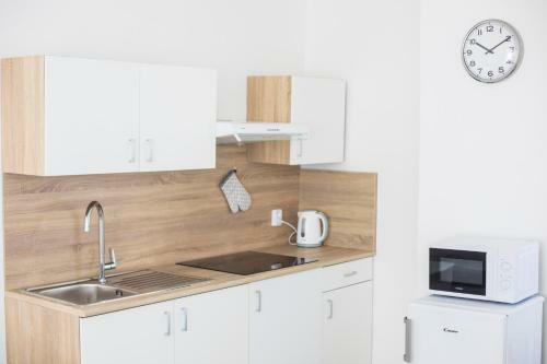 Apartamento Penzion U Parku T?ebo?