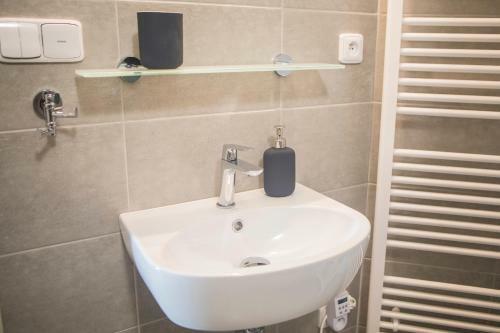 Apartamento Penzion U Parku T?ebo?
