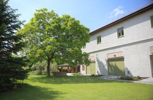 Villa Sportpension Ostrome?