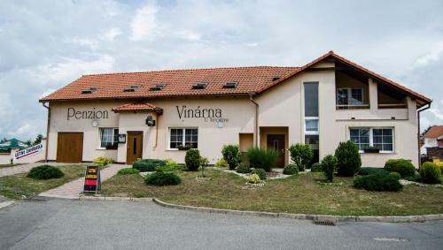Hostal Penzion Vin�rna U Hroznu