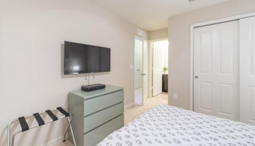 Compass Bay Sunny Palms Townhome - Four Bedroom Home