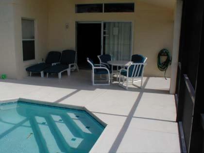 Lake Berkley Lake Front Oasis - Three Bedroom Home