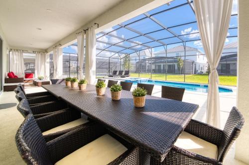 Villa Stunning Luxury Home Near Disney