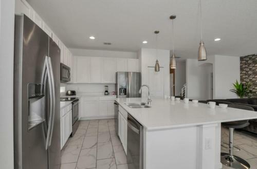 Large 10bd Sleep 21 Game Room Private Pool