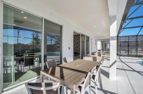 Large 10bd Sleep 21 Game Room Private Pool