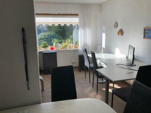 Detached Bungalow 2-5 Persons Free Wifi