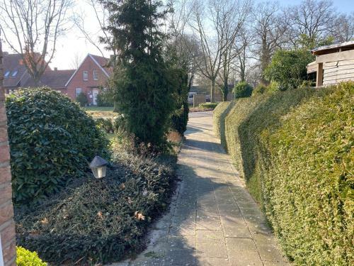 Detached Bungalow 2-5 Persons Free Wifi
