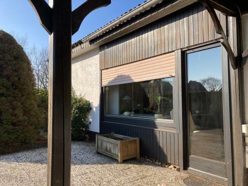 Detached Bungalow 2-5 Persons Free Wifi