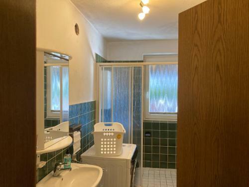 Detached Bungalow 2-5 Persons Free Wifi