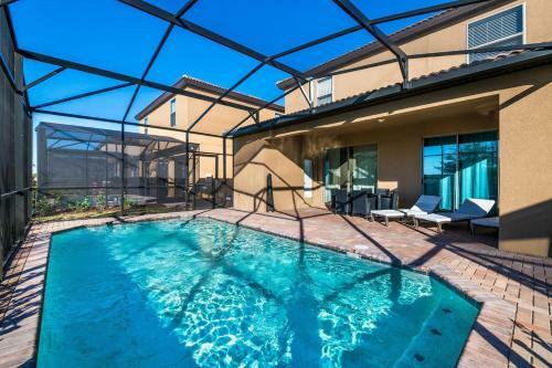 1776 Lima Luxury Home At Windsor At Westside