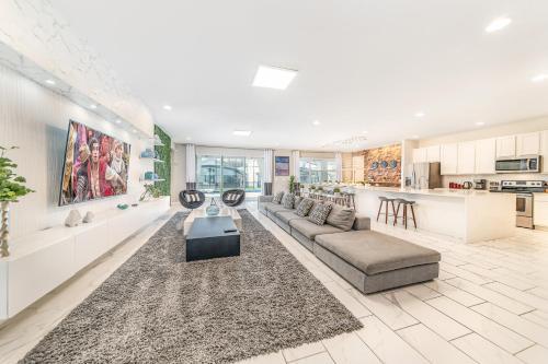 Villa Ultimate Luxury Home Near Disney