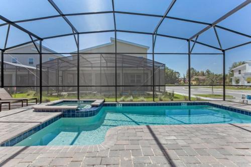 Superior 9 Bed Games Room, Pool Spa Themed Rooms! Home