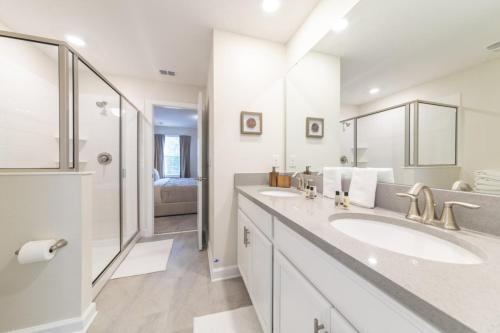 Magnificent Home With Game Room And Private Pool Near Disney